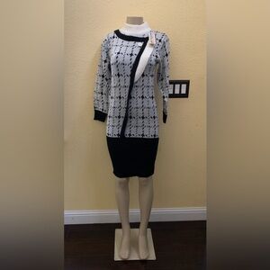 NWT VTG A’Milano Size Small Mock Neck Long Sleeve Sweater Dress